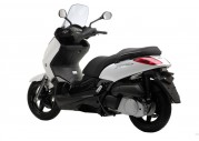 Yamaha X-Max 250